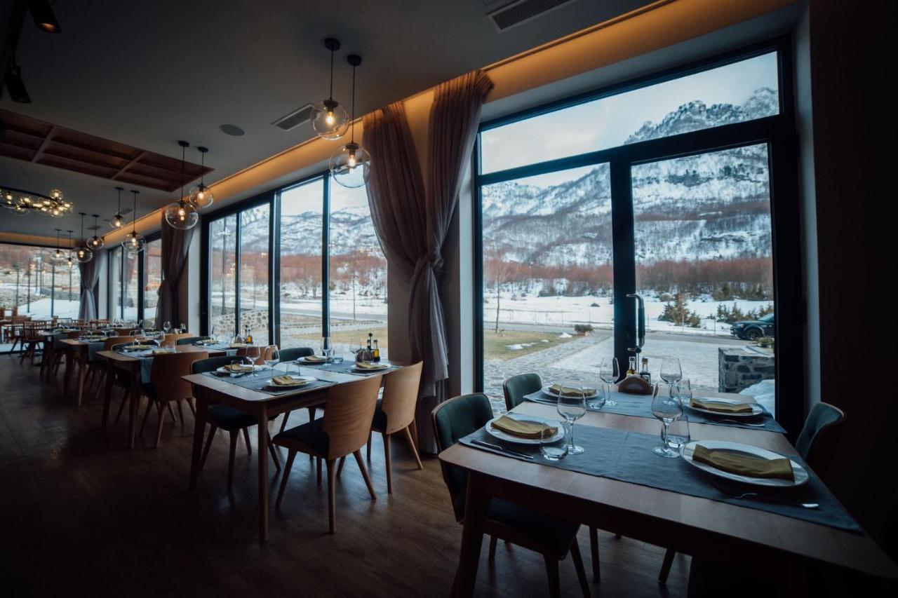 Hotel Kulla E Bajraktarit Boge المظهر الخارجي الصورة