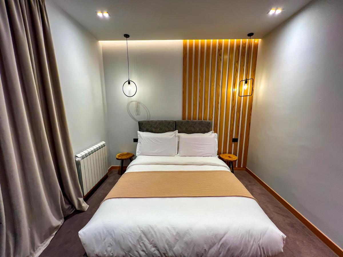 Hotel Kulla E Bajraktarit Boge المظهر الخارجي الصورة