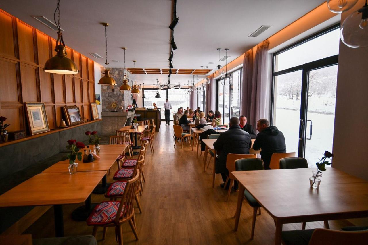 Hotel Kulla E Bajraktarit Boge المظهر الخارجي الصورة