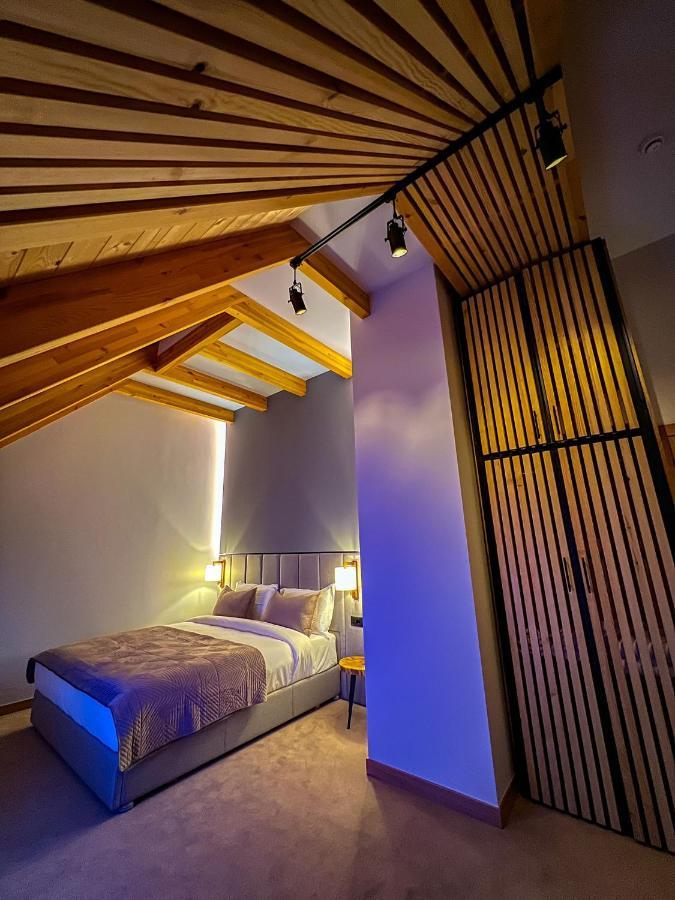 Hotel Kulla E Bajraktarit Boge المظهر الخارجي الصورة
