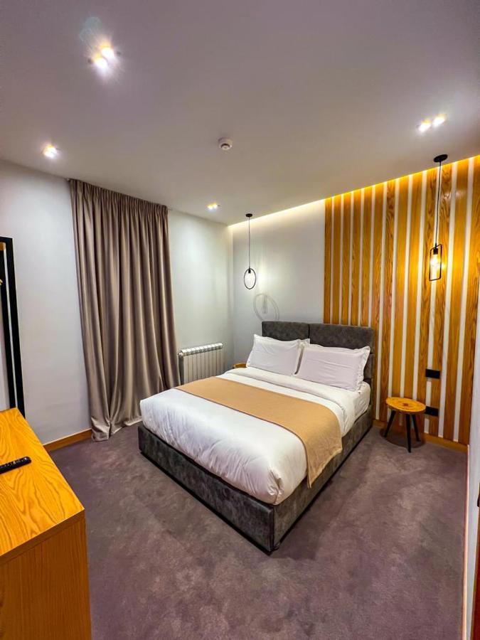 Hotel Kulla E Bajraktarit Boge المظهر الخارجي الصورة