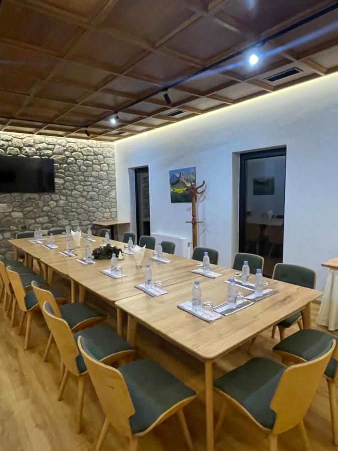 Hotel Kulla E Bajraktarit Boge المظهر الخارجي الصورة